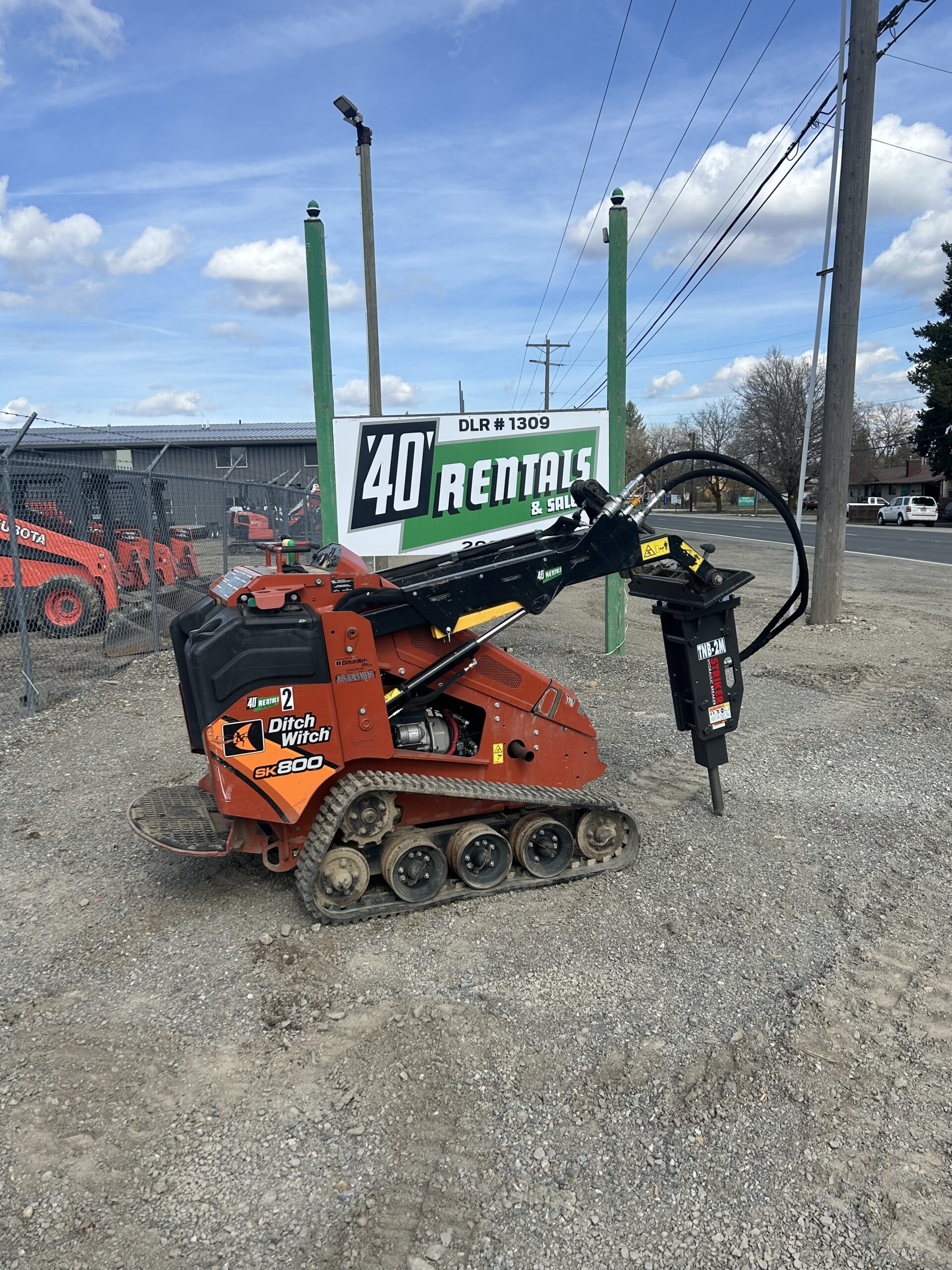 SK 800, 250lbs Breaker
